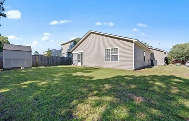 Building Photo - Lexington 3bd/2ba Ranch in Persimmon Grove
