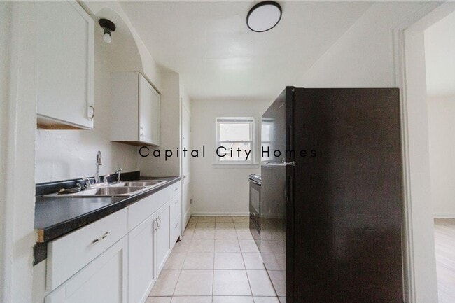 Building Photo - 1301-1303 N Rural St