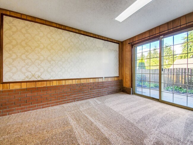 Building Photo - 1748 N 130th St