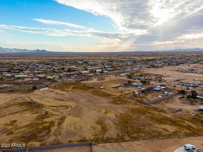 Building Photo - 24431 W Horned Owl Trail