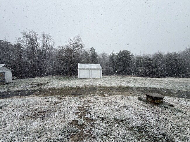 Building Photo - 11508 Catharpin Rd