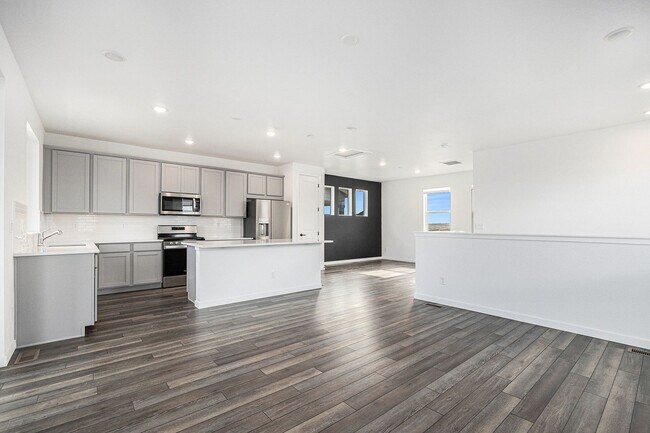 Building Photo - Sterling Ranch Stunner!!