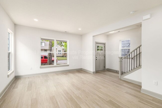 Building Photo - 117 Wisconsin Ave