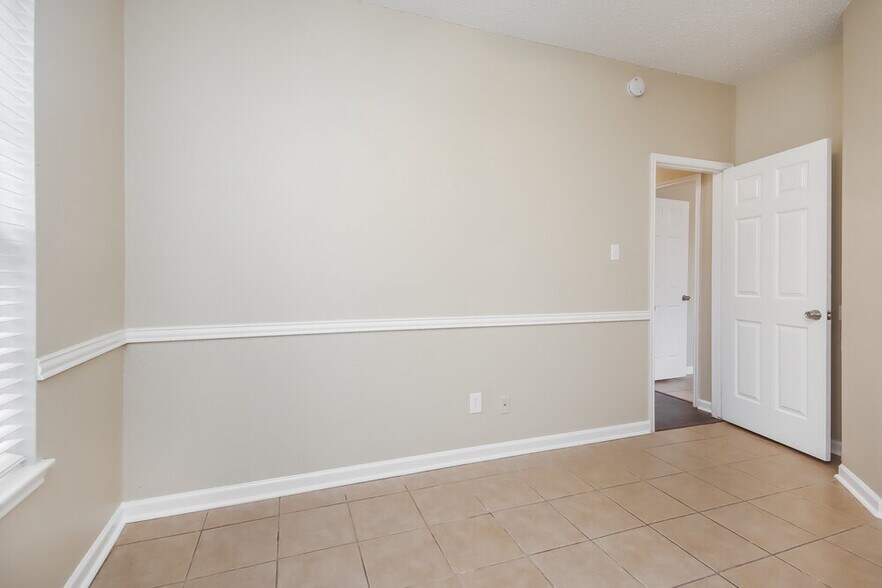 Building Photo - 3131 Ciderwood Dr