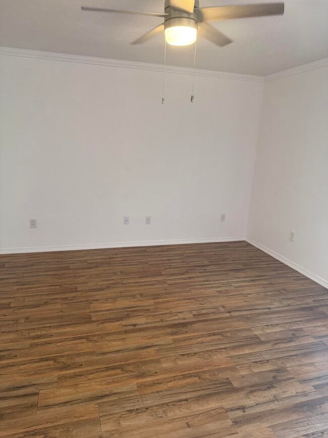 Building Photo - 1834 Shay-Lin Ct