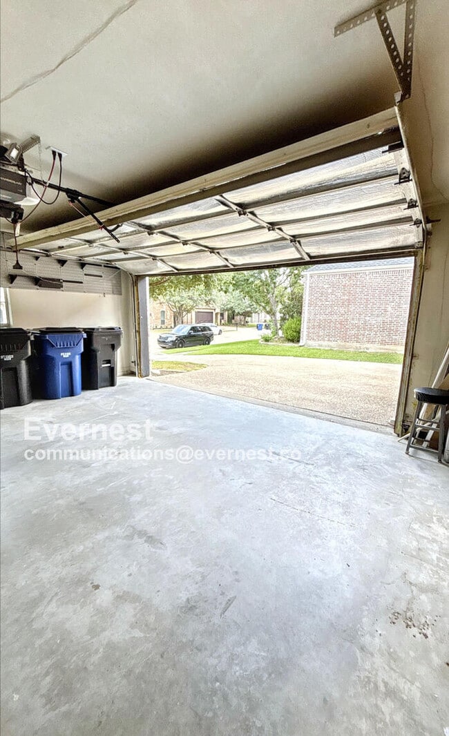 Building Photo - 4633 San Marcos Way