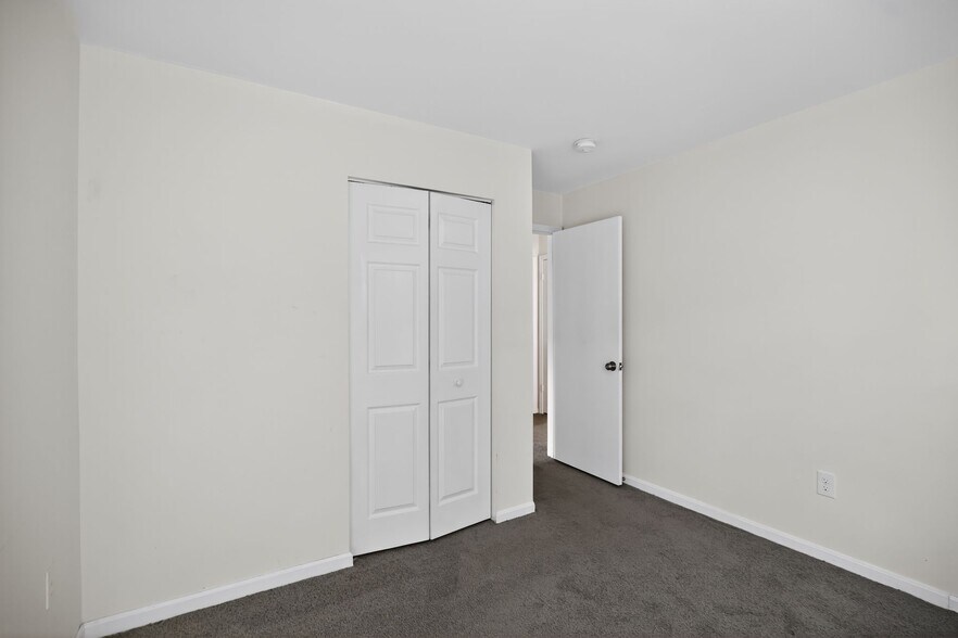 Building Photo - 8711 Gilly Way