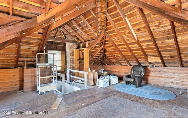 Building Photo - 942 Wyoming Ave