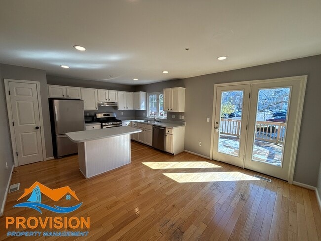 Building Photo - 2021 Compton Ct