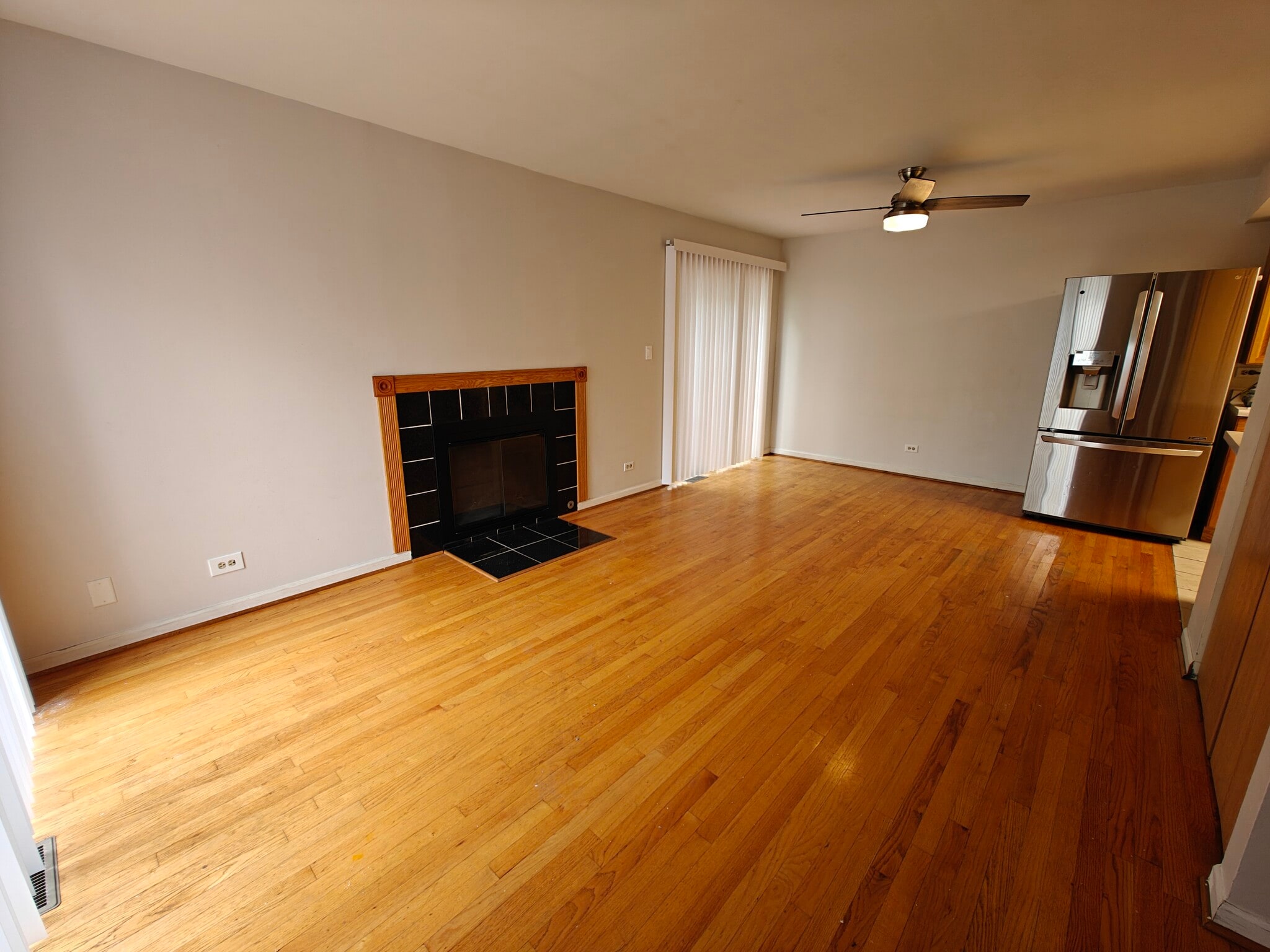 Building Photo - 1410 N Whispering Springs Cir