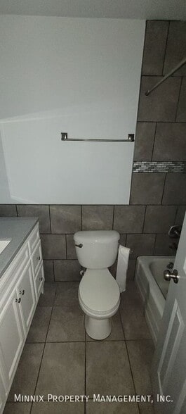 Building Photo - 5403 13th St