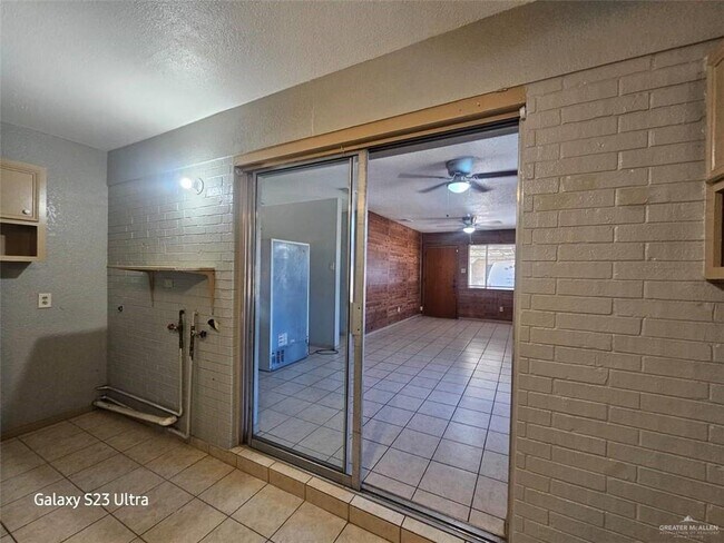 Building Photo - 24 N Ware Rd