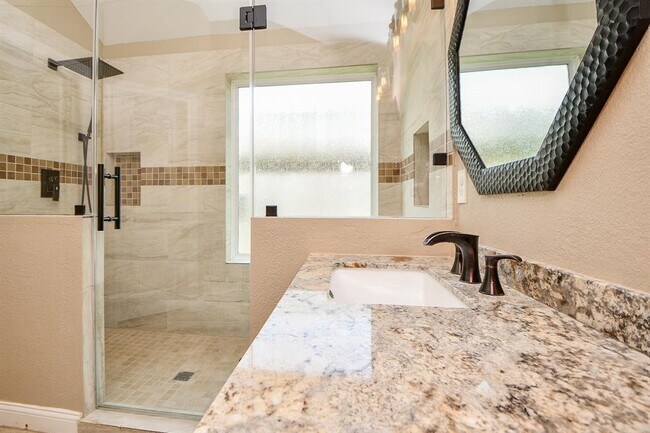 Building Photo - 26115 Serenity Oaks Dr
