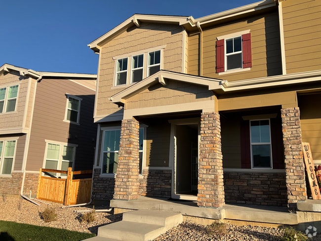 Building Photo - 21250 E Radcliff Pl