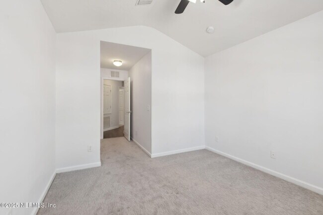 Building Photo - 13362 Stone Pond Dr