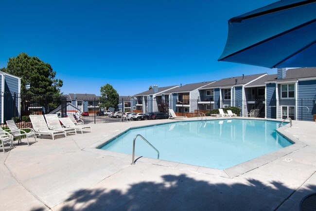 Building Photo - 2375 E Geddes Ave