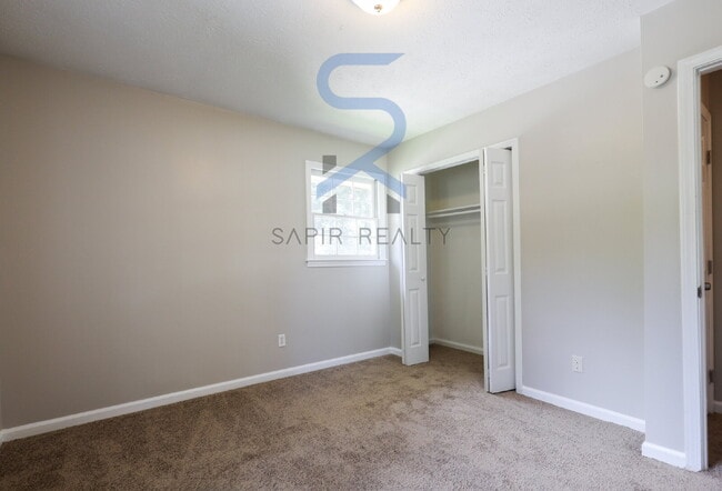 Building Photo - 6926 Vesta Brook Dr