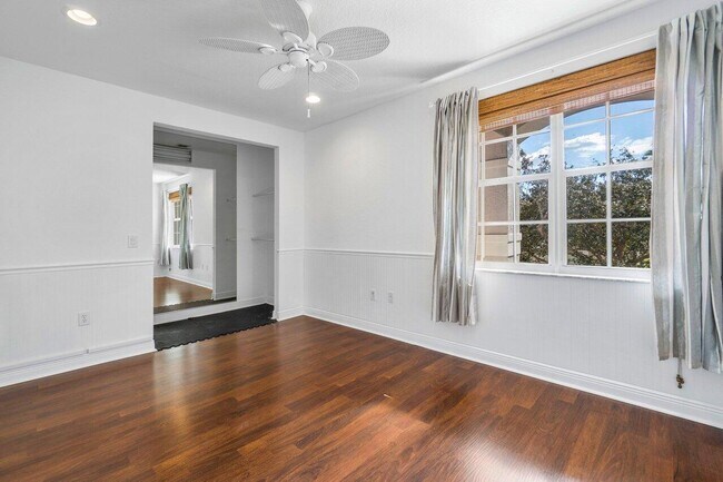 Building Photo - 9543 Barletta Winds Point