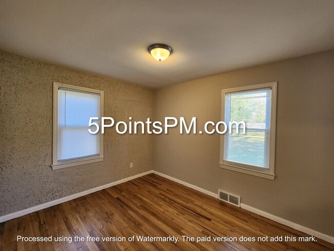Building Photo - 5178 Homewood Ave