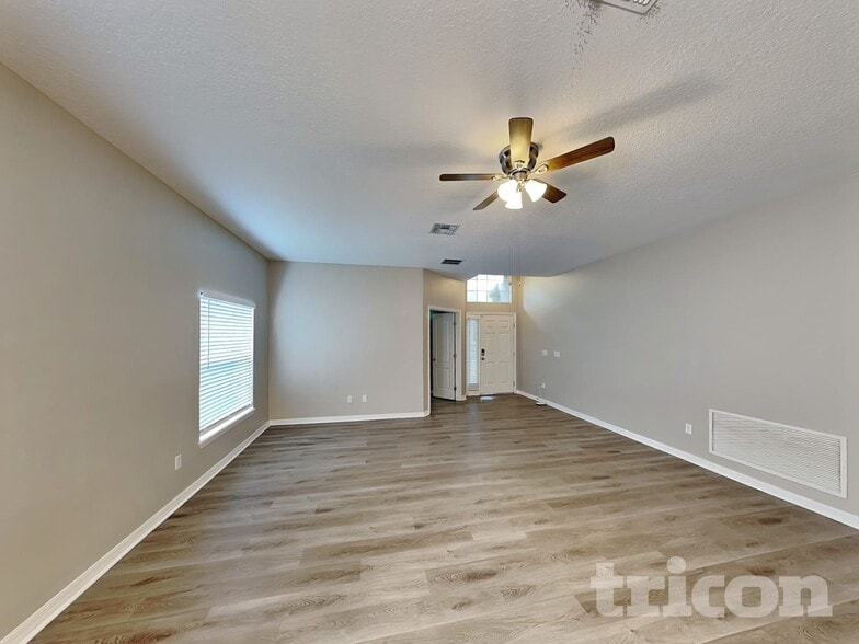 Building Photo - 4312 Hidden Meadow Dr