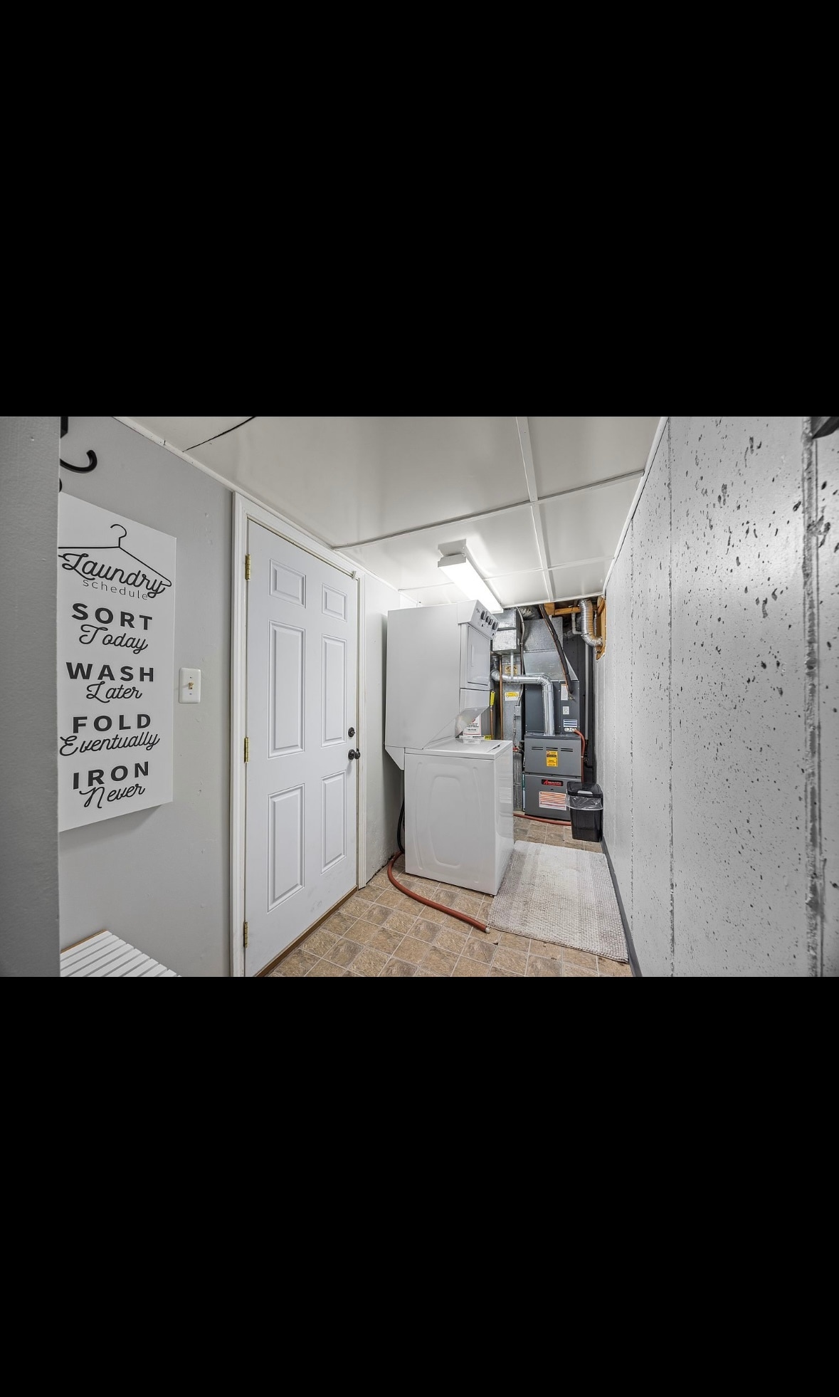 Building Photo - 1627 Dolman St