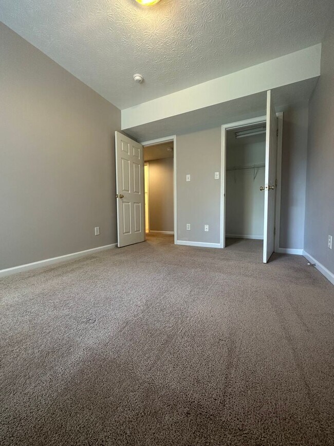 Building Photo - 3332 Yellow Sulphur Rd