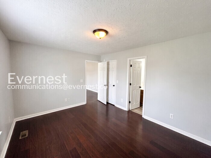 Building Photo - 209 Loch Lomand Dr