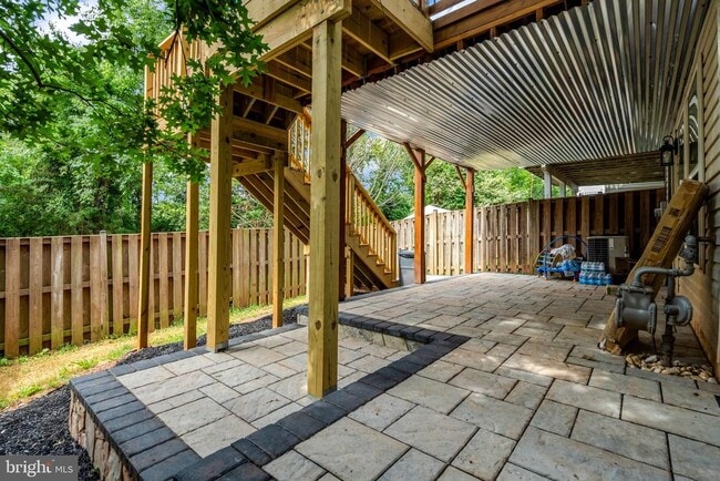 Building Photo - 7057 Sauvage Ln