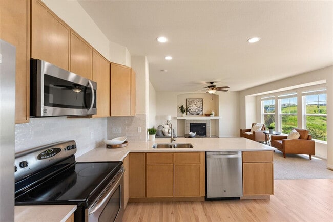 Building Photo - 9891 Red Sage Dr