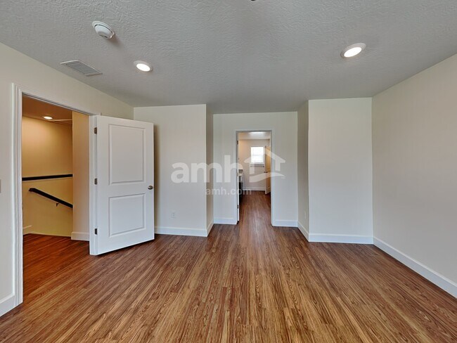 Building Photo - 2286 E Tumbleweed Rd