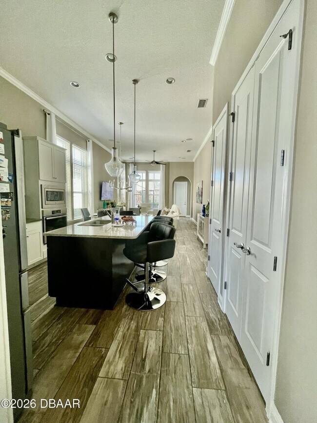 Building Photo - 71 Pienza Ave