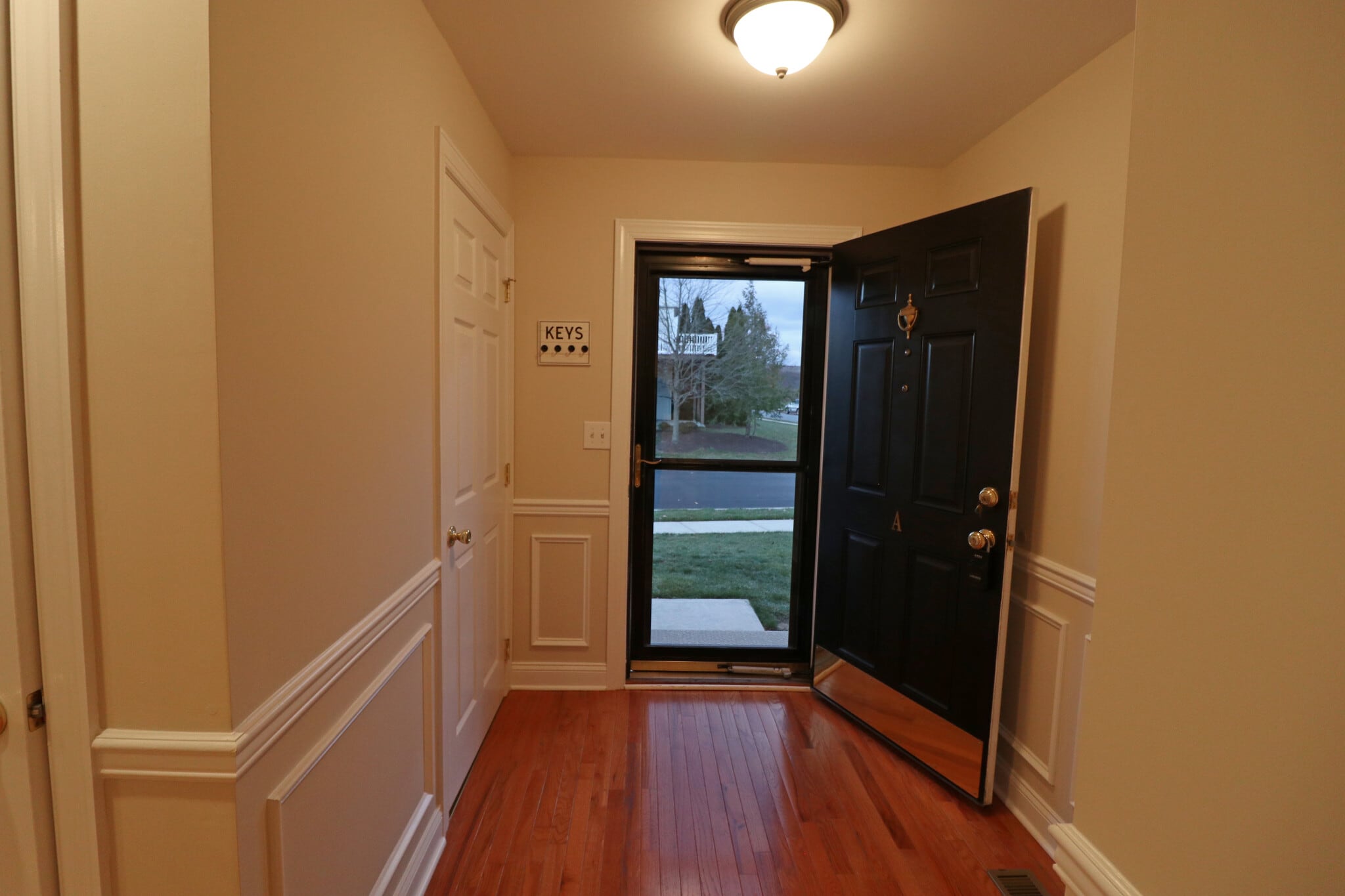 Building Photo - 1810 Merlot Dr