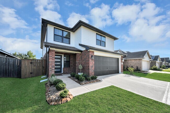 Building Photo - 26722 Lantana Cyn Dr