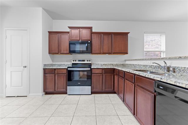Building Photo - 1815 Hot Springs Way
