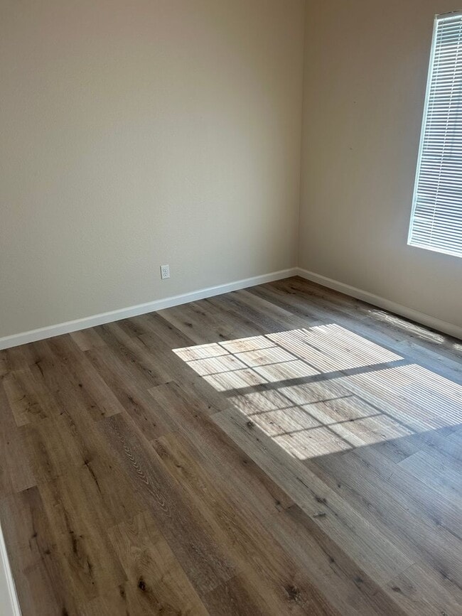 Building Photo - Charming 3 Bedroom in Great Location!