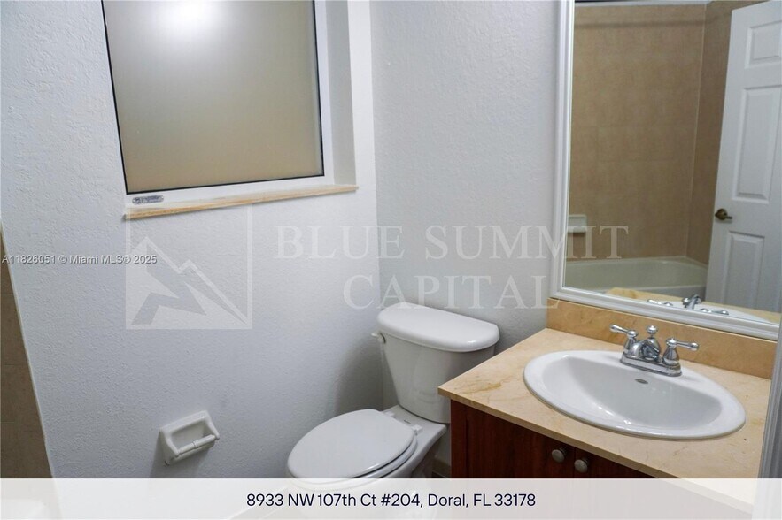 Building Photo - 8933 NW 107th Ct