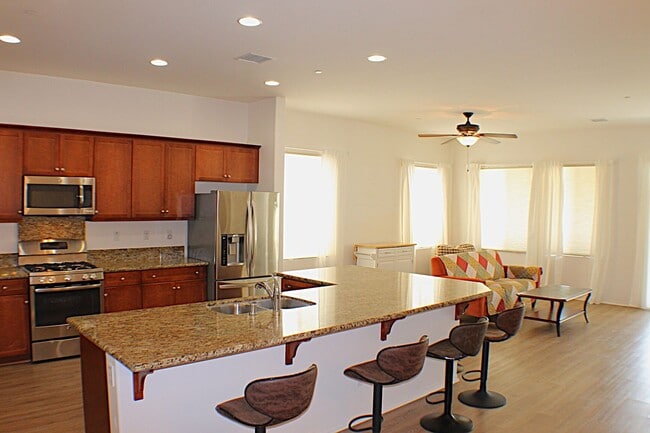 Building Photo - Welcome to Resort-Style Living at Four Sea...