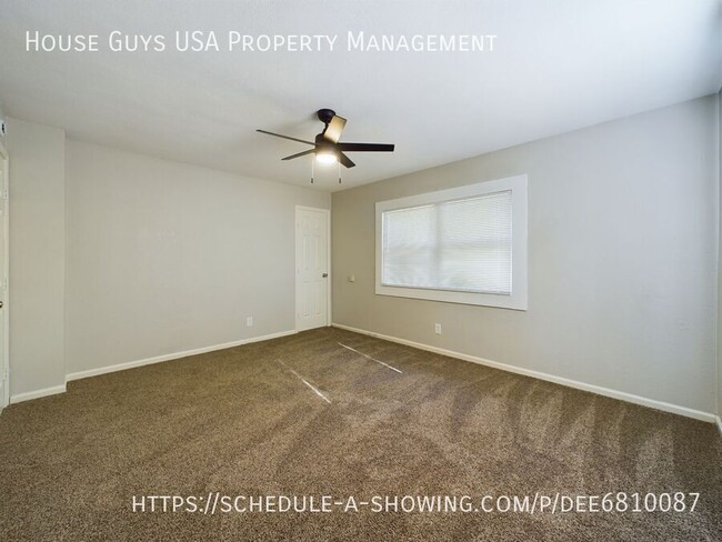 Building Photo - 3611 E 69th St