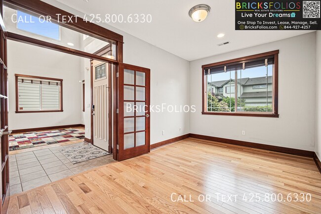 Building Photo - 4024 216th Pl SE