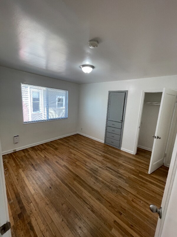 Building Photo - 1107 E 800 S