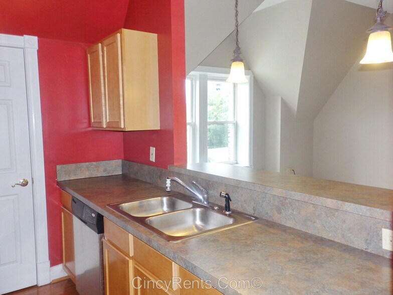 Building Photo - 2155 Fulton Ave