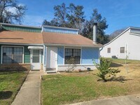 Building Photo - 3986 Breezee Ct