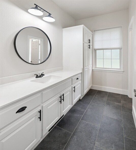Building Photo - 109 Enchanted Dr