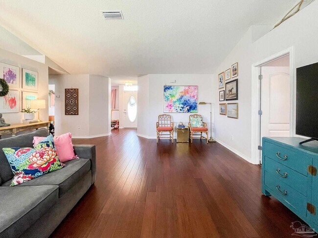 Building Photo - 1216 Benning Pl