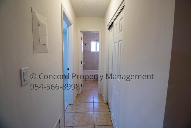 Building Photo - Pool view 2nd Floor One Bedroom, One Bath