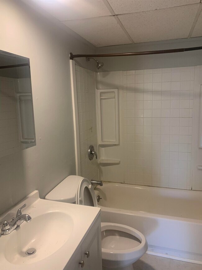 Building Photo - 14 Preble St