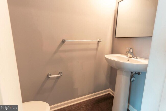 Building Photo - 2305 Maci's Cir