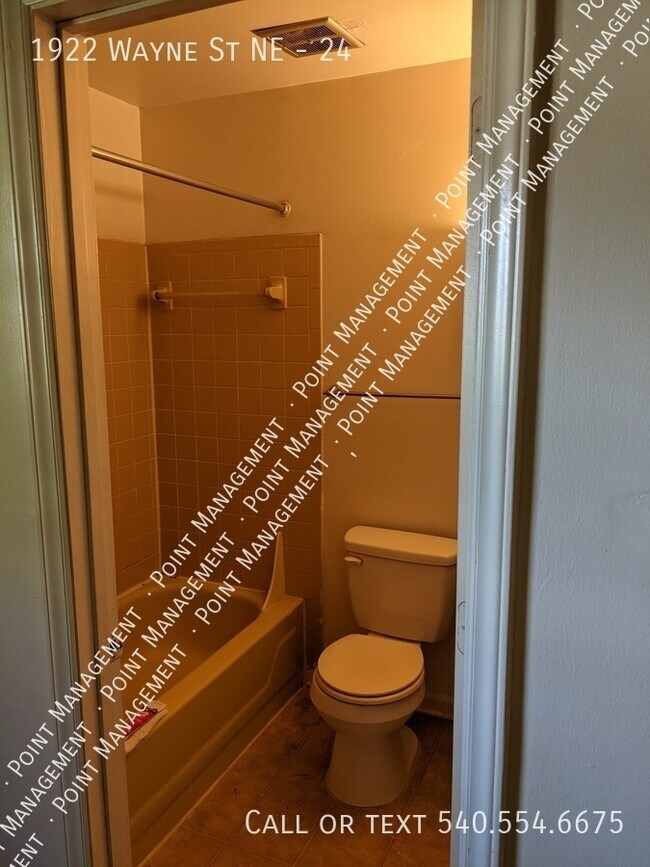 Building Photo - 1 Bedroom Apartment off of Williamson Road