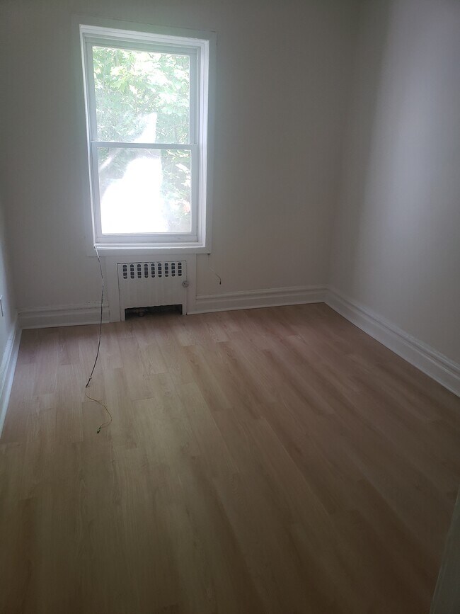 Building Photo - 1199 McDonald Ave