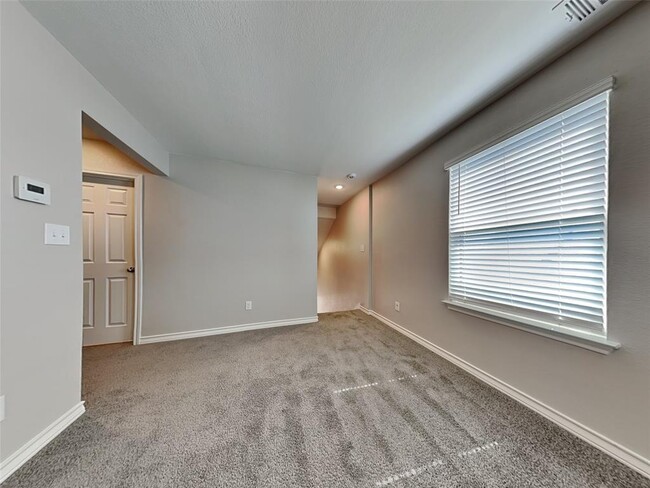 Building Photo - 142 Yellowbark St